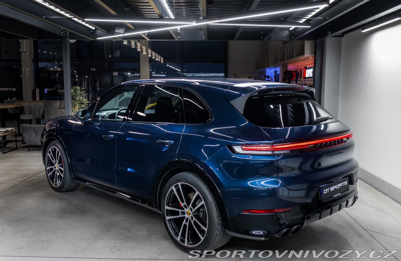 2024 Porsche Cayenne - 15