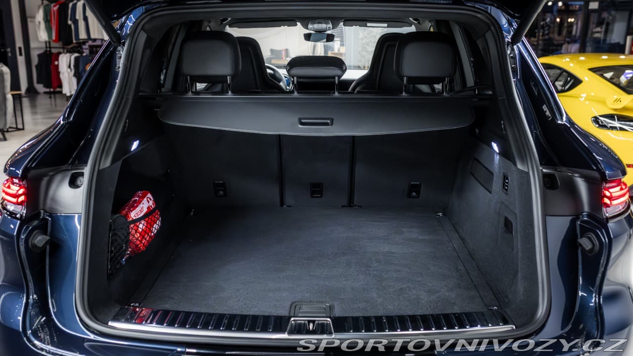 2024 Porsche Cayenne - 18