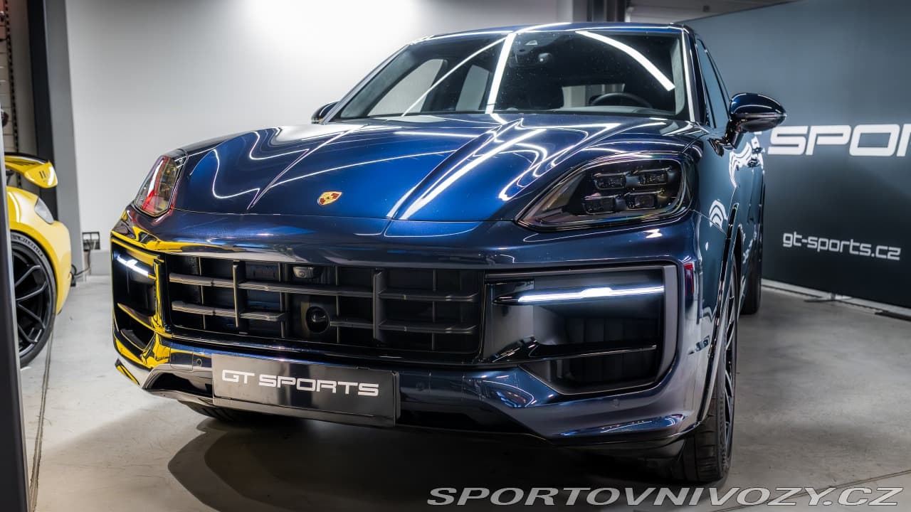 2024 Porsche Cayenne - 2