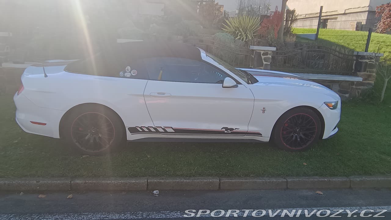 2015 Ford Mustang - 2