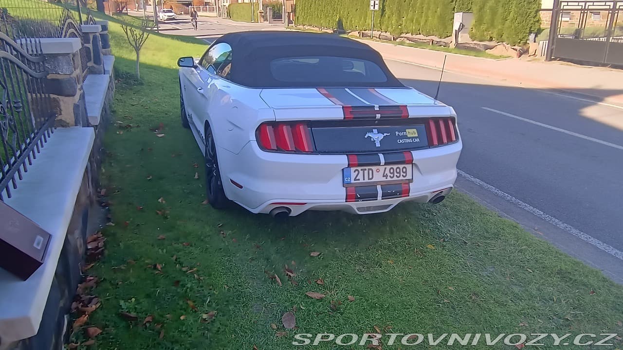 2015 Ford Mustang - 3