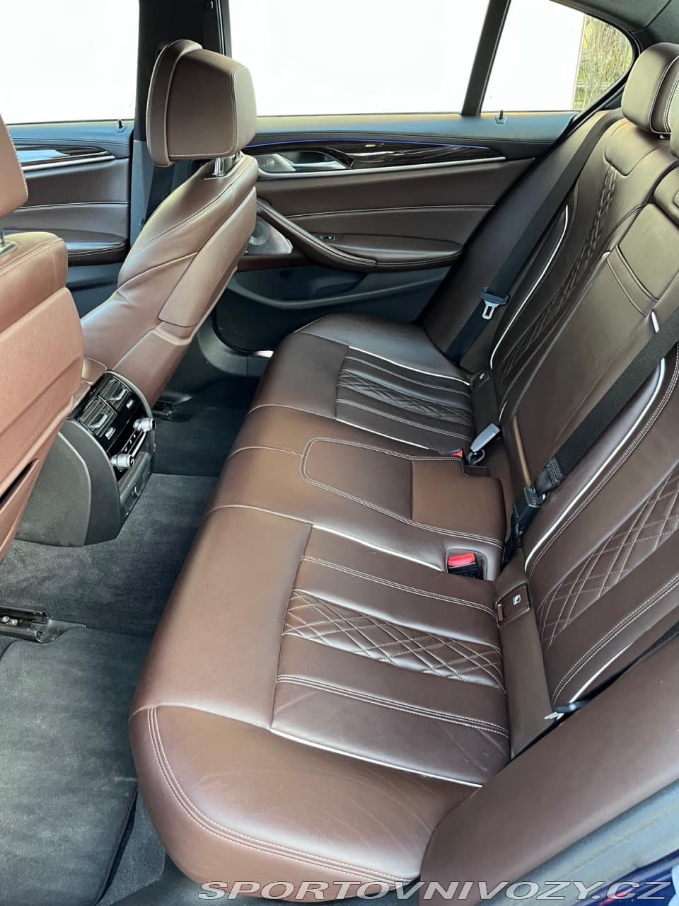 2018 BMW 5-Series - 17