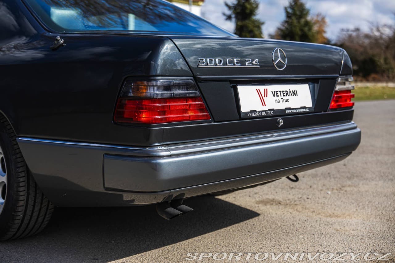 1996 Mercedes-Benz C-CLASS - 16