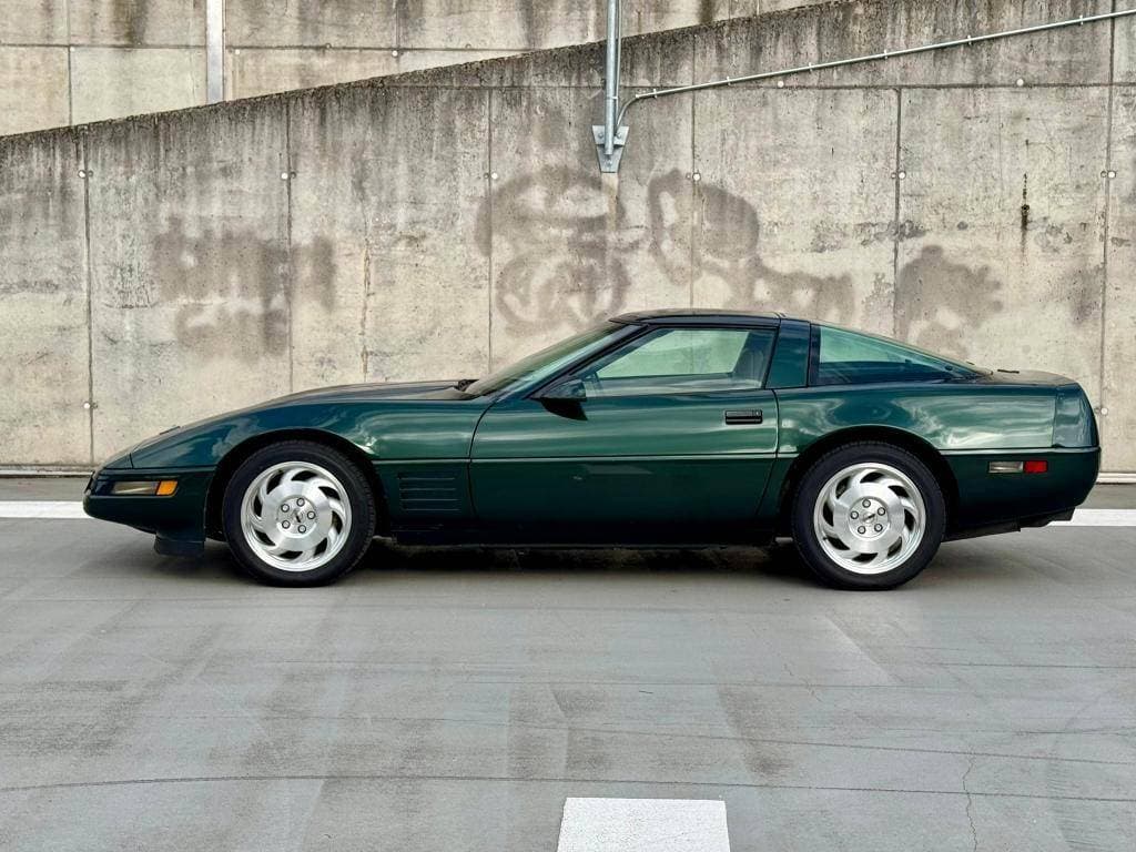 1992 Chevrolet Corvette - 5