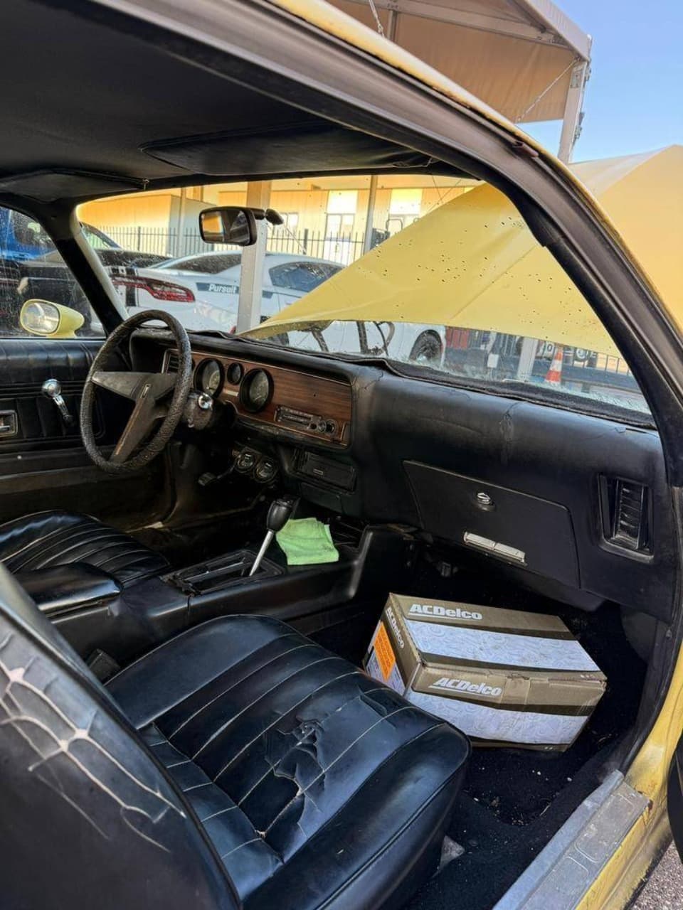 1976 Pontiac Firebird - 8