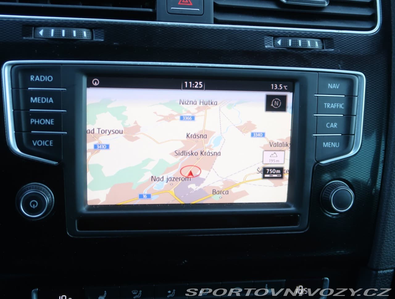 2016 Volkswagen Golf - 13