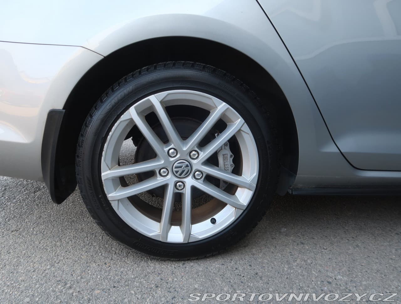 2016 Volkswagen Golf - 15