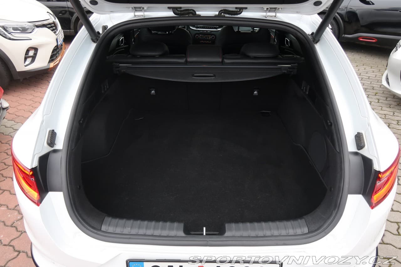 2020 Kia Proceed - 14