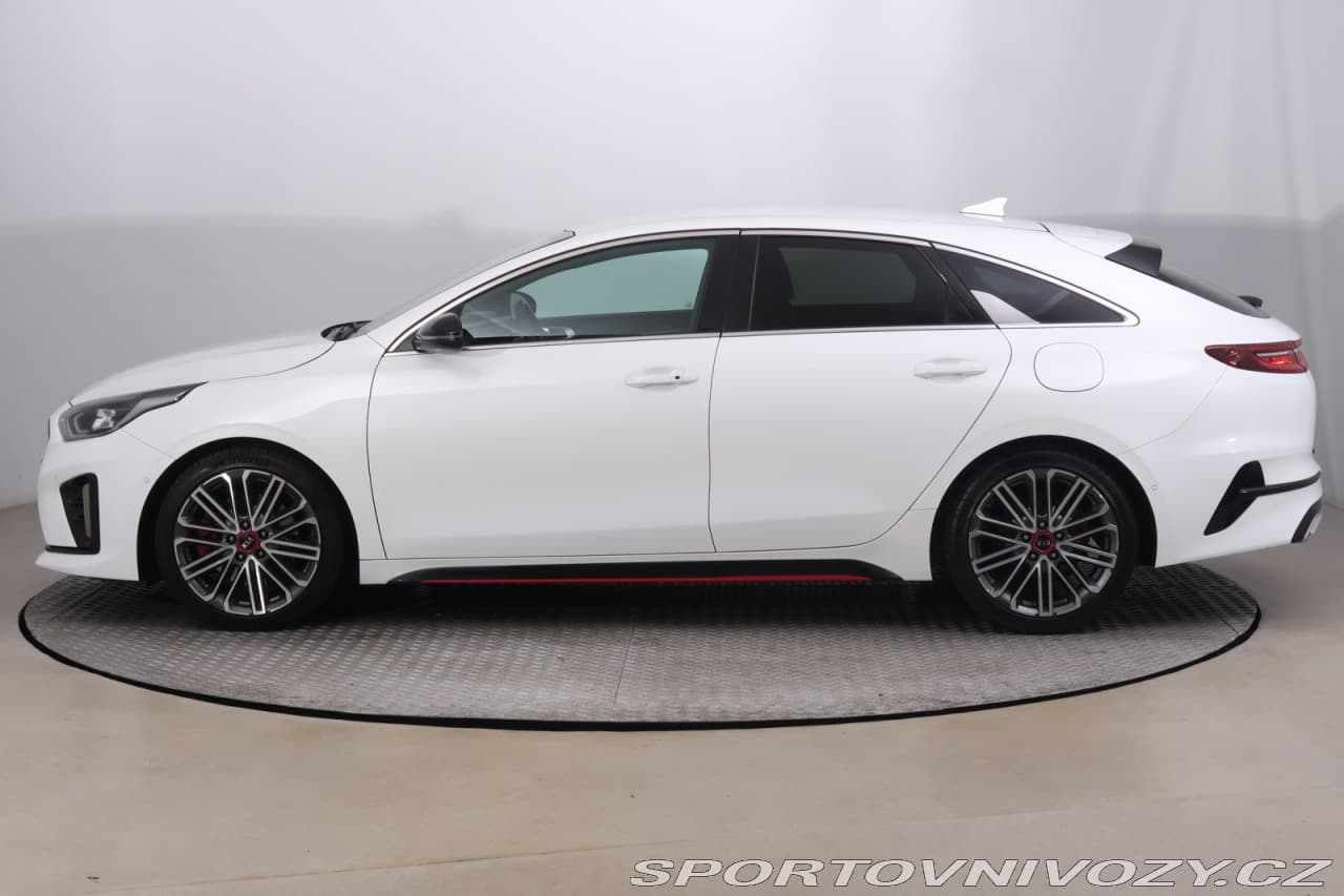 2020 Kia Proceed - 3