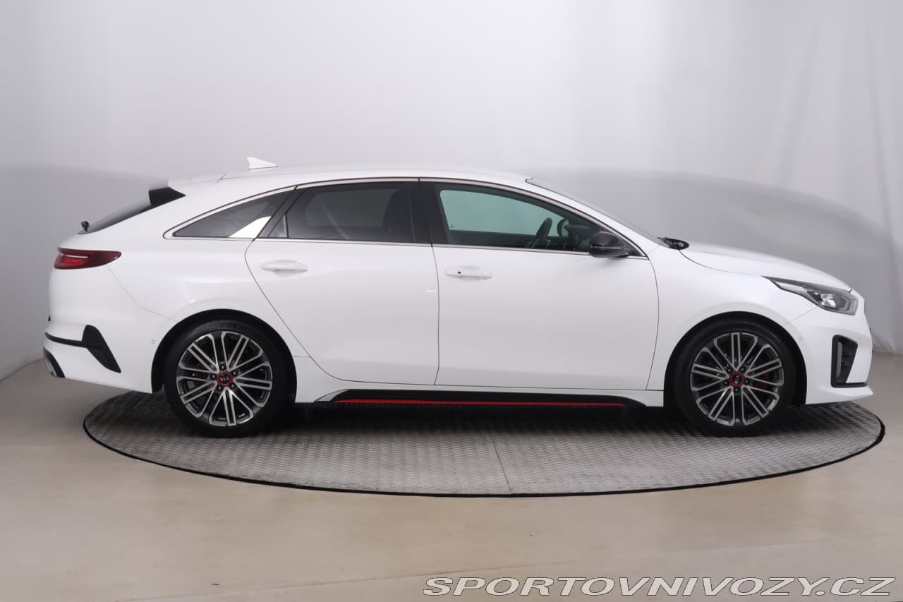 2020 Kia Proceed - 6