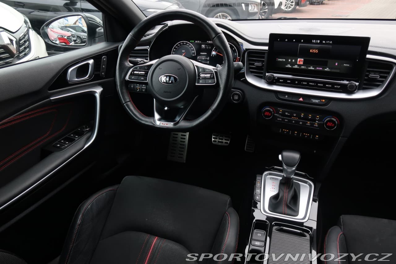 2020 Kia Proceed - 7