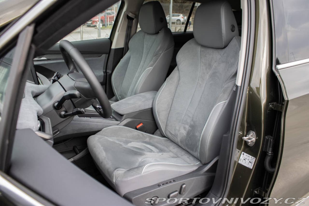 2025 Škoda Enyaq - 13