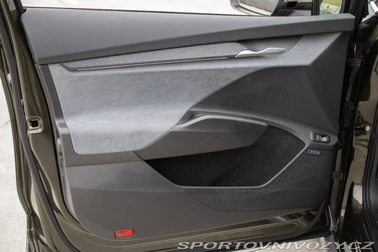 2025 Škoda Enyaq - 15