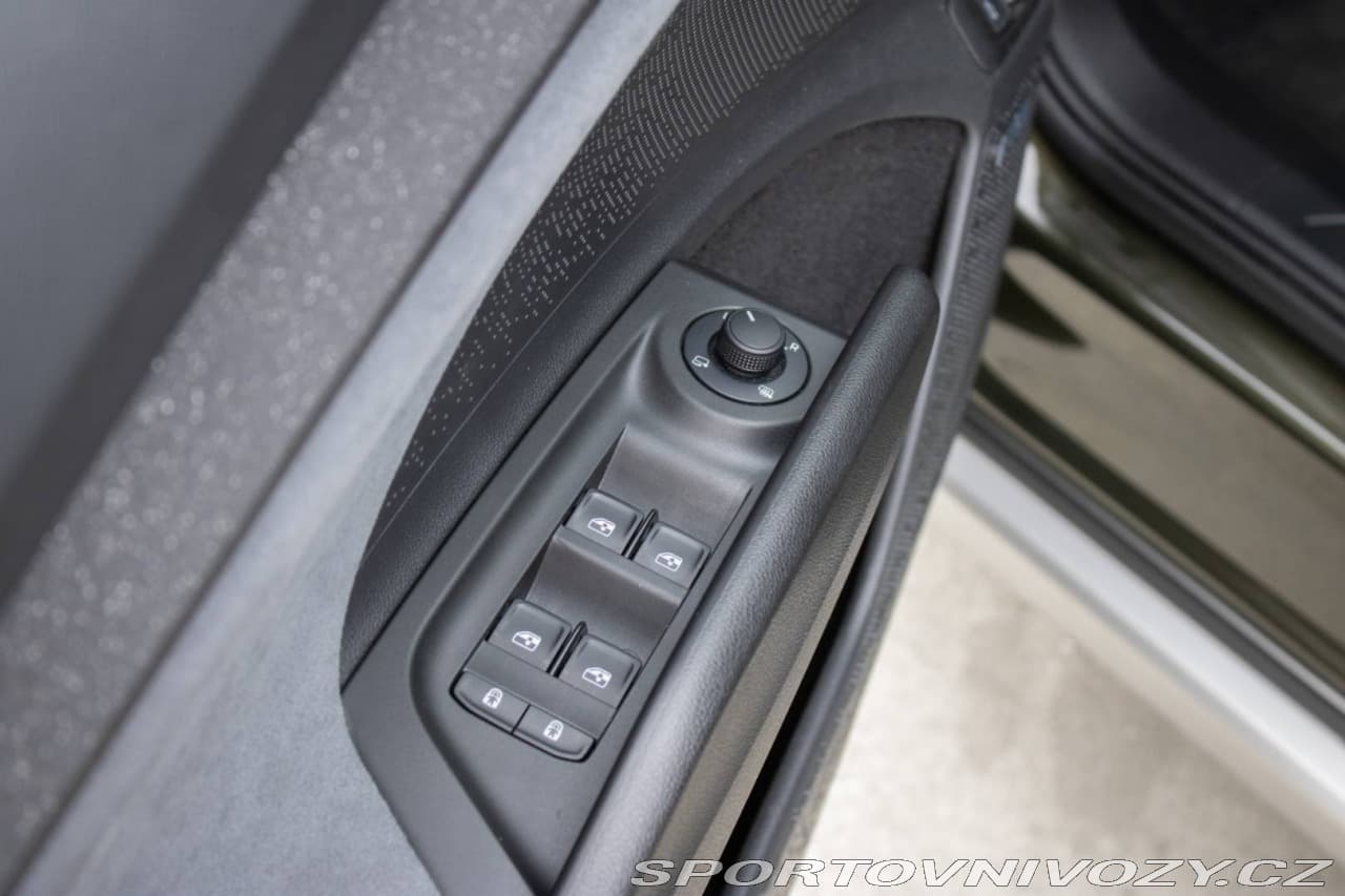 2025 Škoda Enyaq - 16