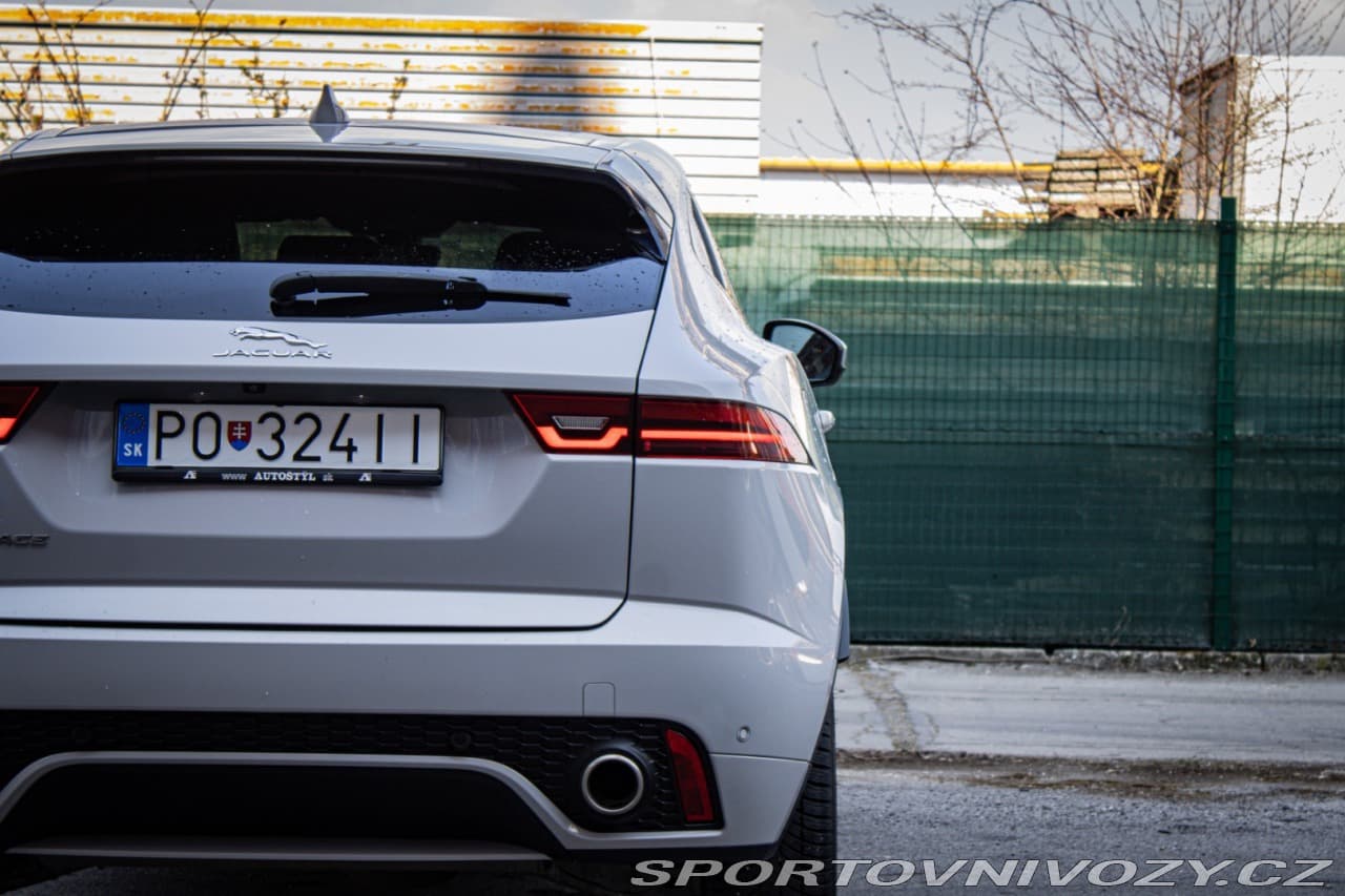 2020 Jaguar E-Pace - 15