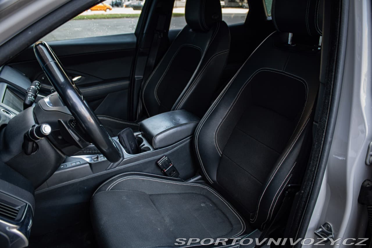 2020 Jaguar E-Pace - 20