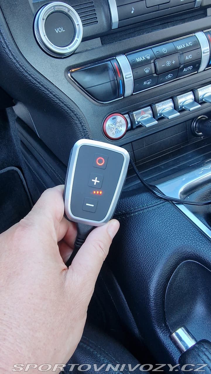 2020 Ford Mustang - 14