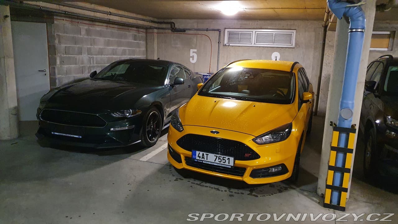 2020 Ford Mustang - 9