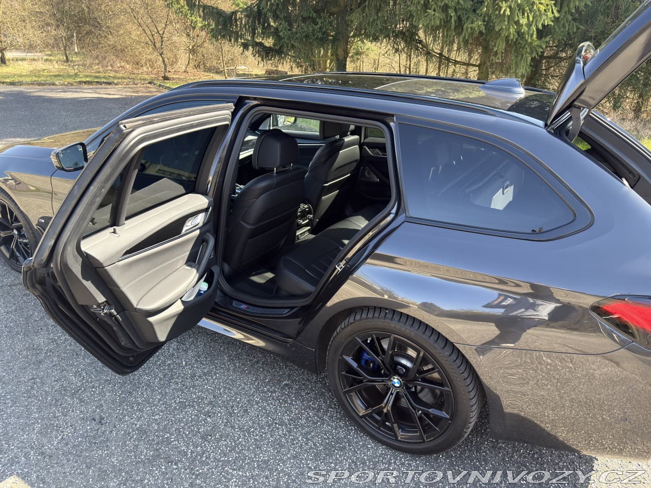 2020 BMW 5-Series - 13