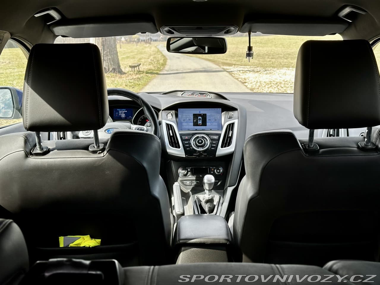 2013 Ford Focus - 16