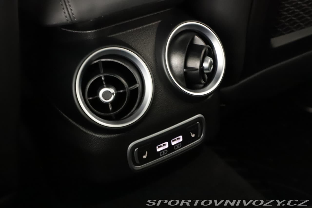 2019 Alfa Romeo Giulia - 12