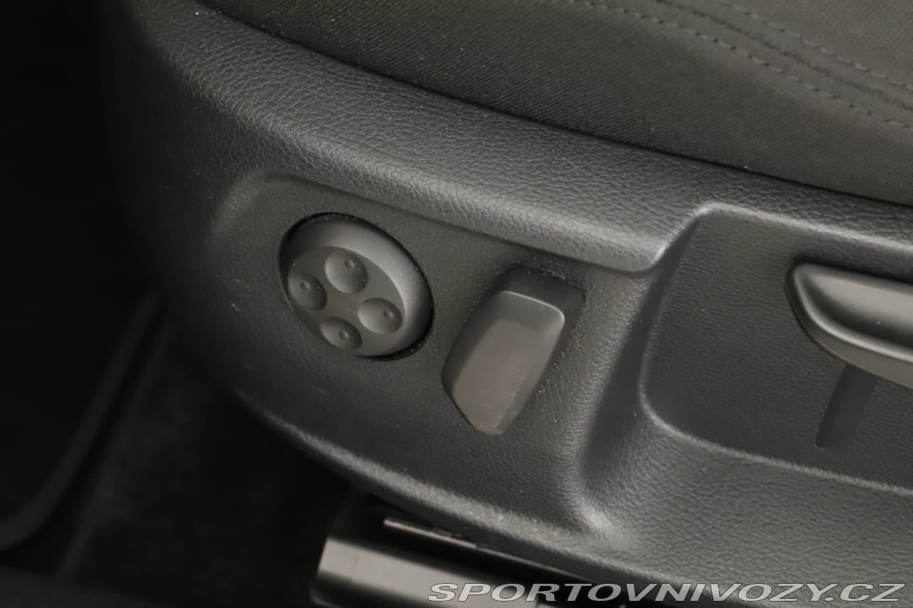 2013 Volkswagen Cc - 29