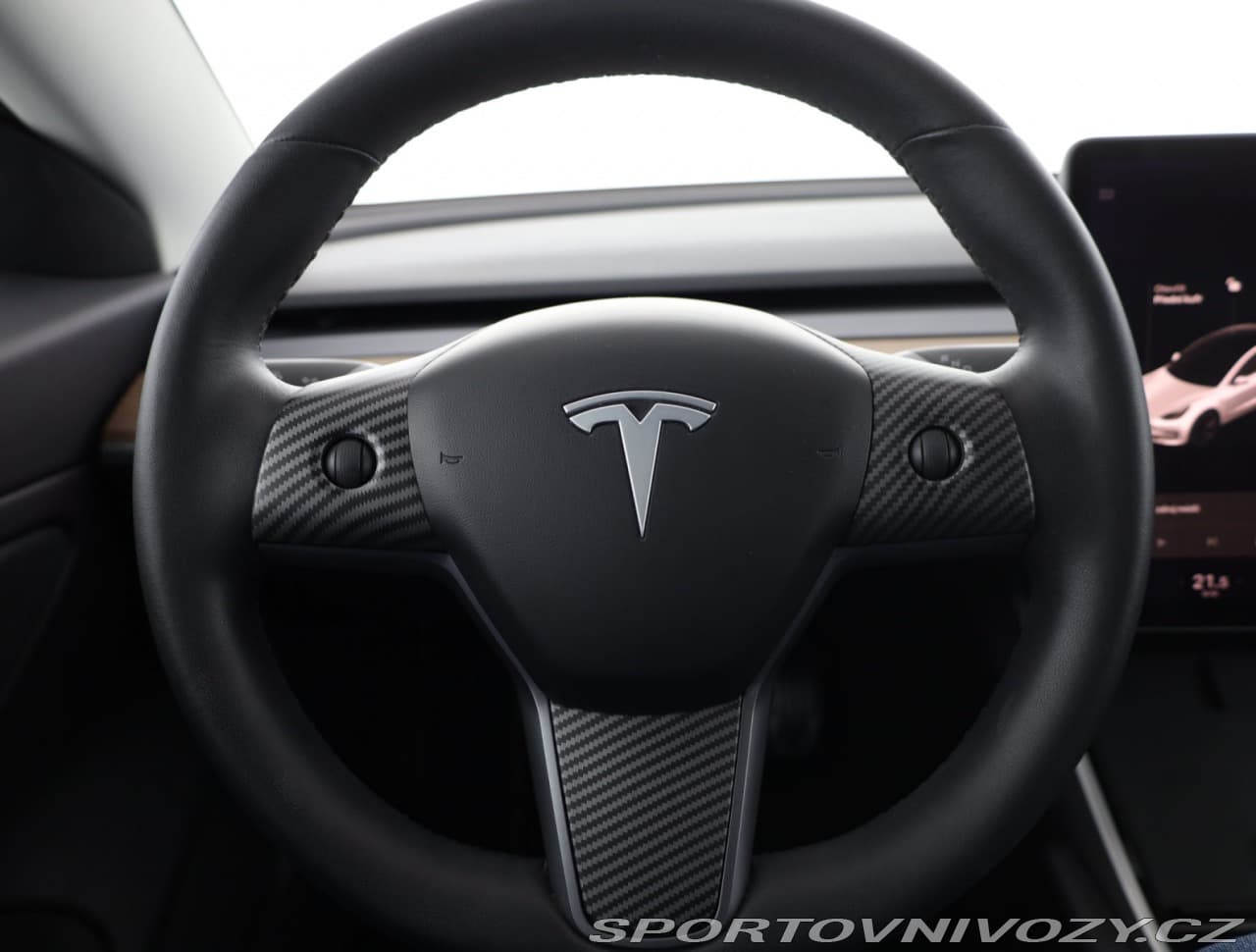 2019 Tesla Model 3 - 8
