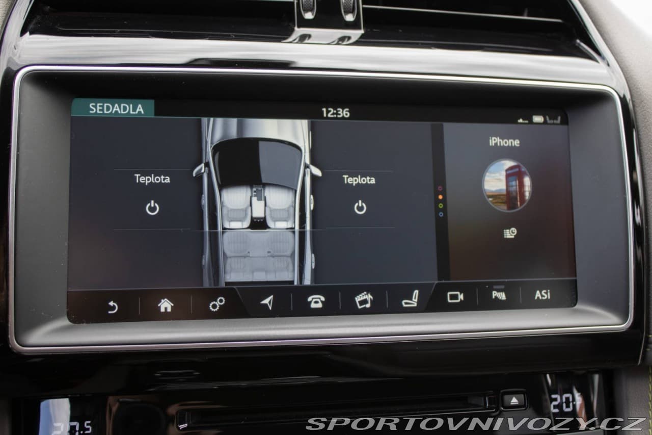 2017 Jaguar F-Pace - 17