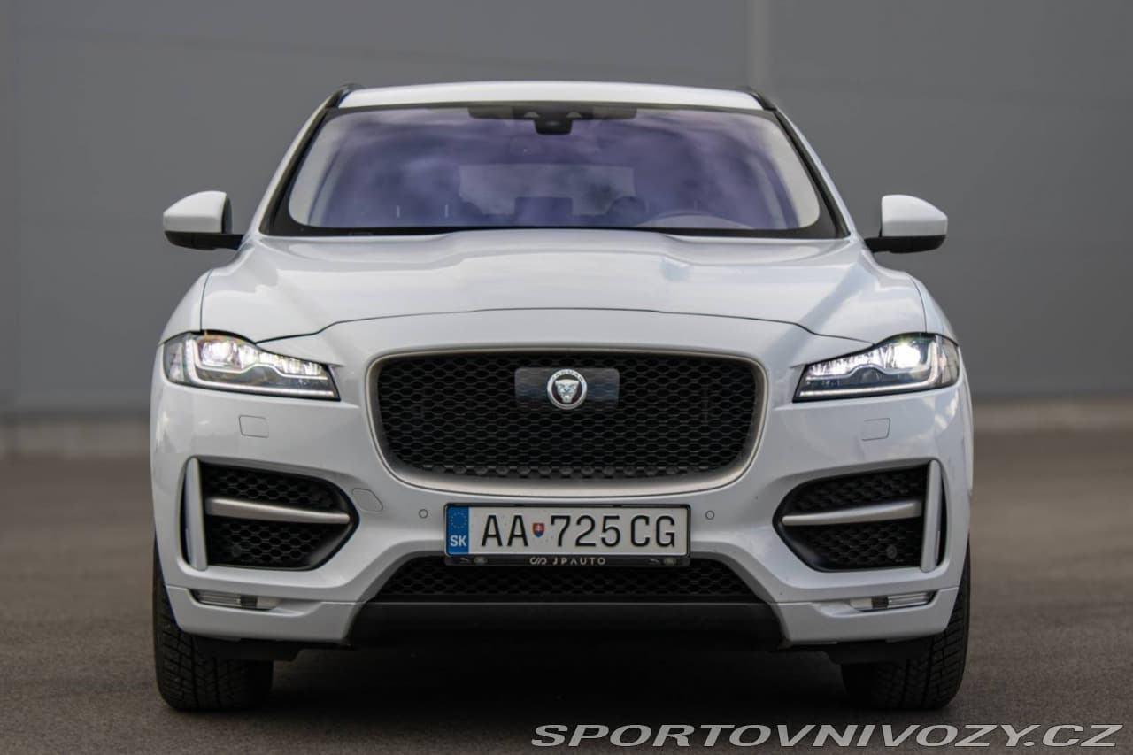 2017 Jaguar F-Pace - 2
