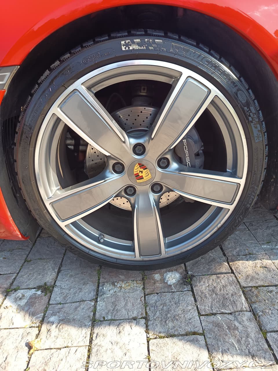 2016 Porsche 911 - 7