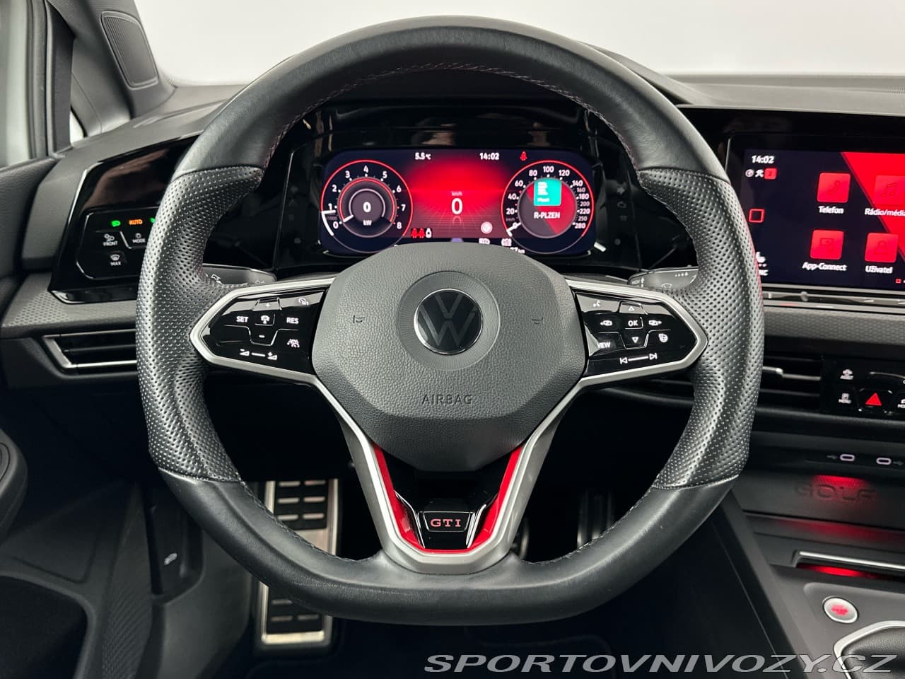 2022 Volkswagen Golf - 10