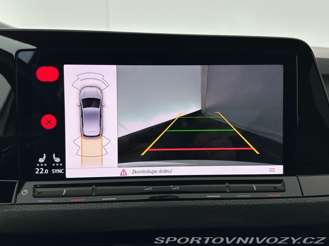 2022 Volkswagen Golf - 12