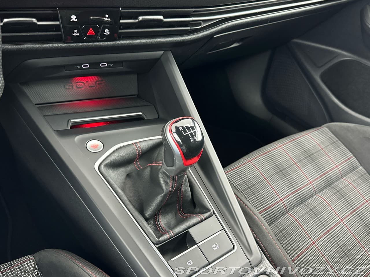 2022 Volkswagen Golf - 13