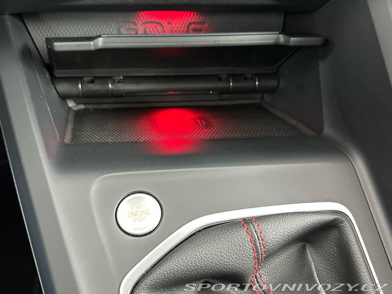 2022 Volkswagen Golf - 18