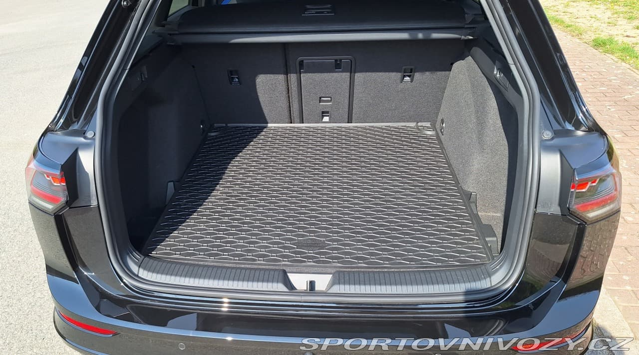 2025 Volkswagen Golf - 14