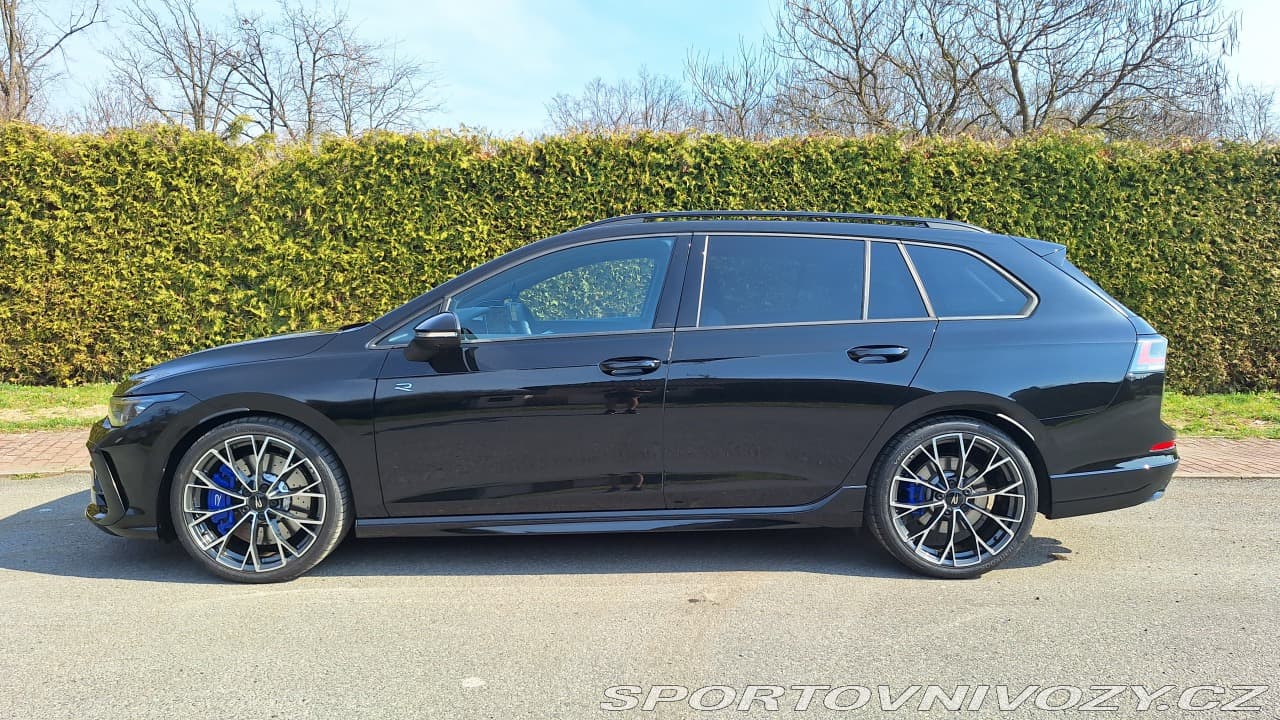 2025 Volkswagen Golf - 2