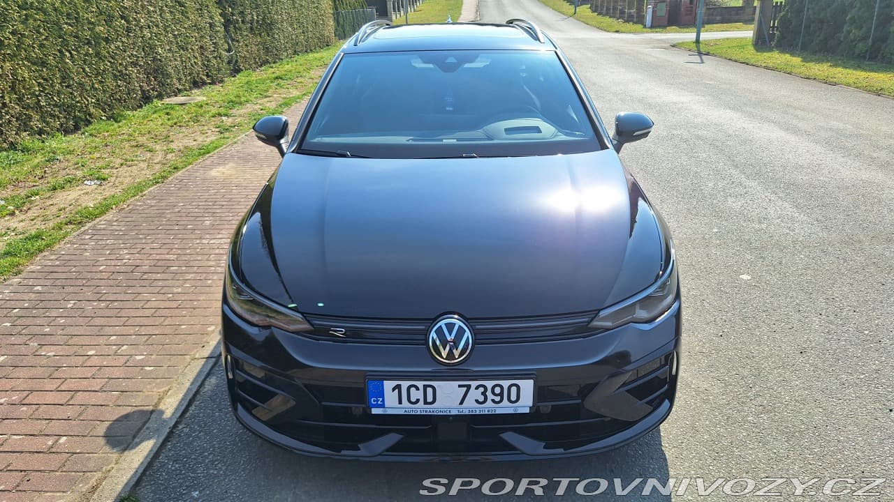 2025 Volkswagen Golf - 7