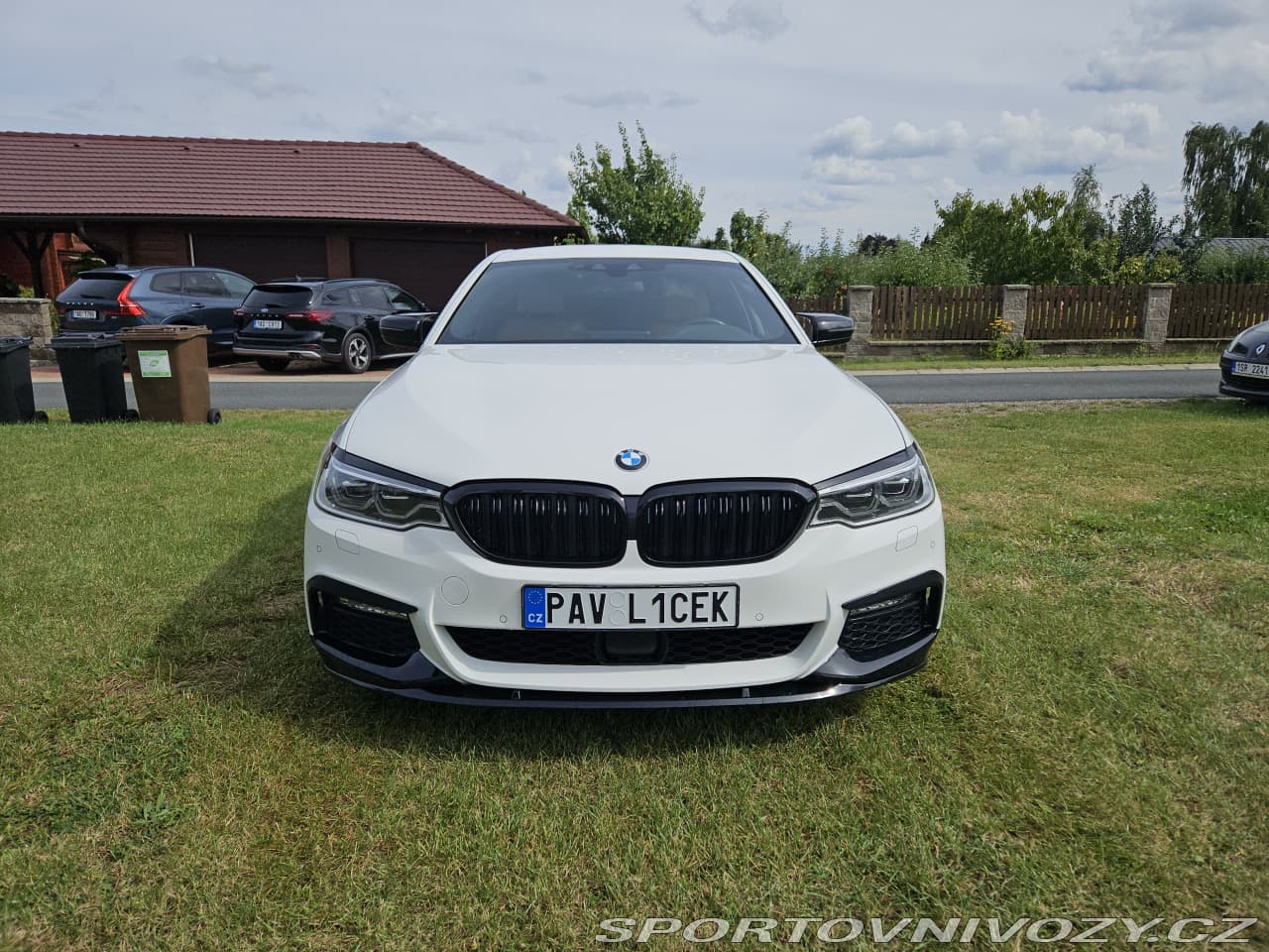 2017 BMW 5-Series - 8