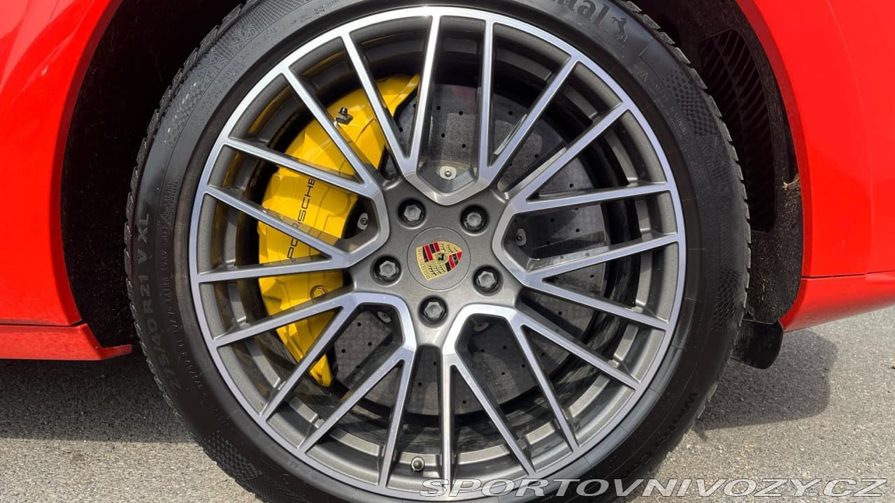 2019 Porsche Cayenne - 19