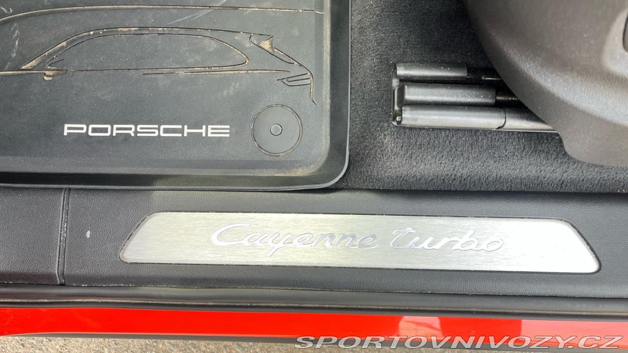 2019 Porsche Cayenne - 37