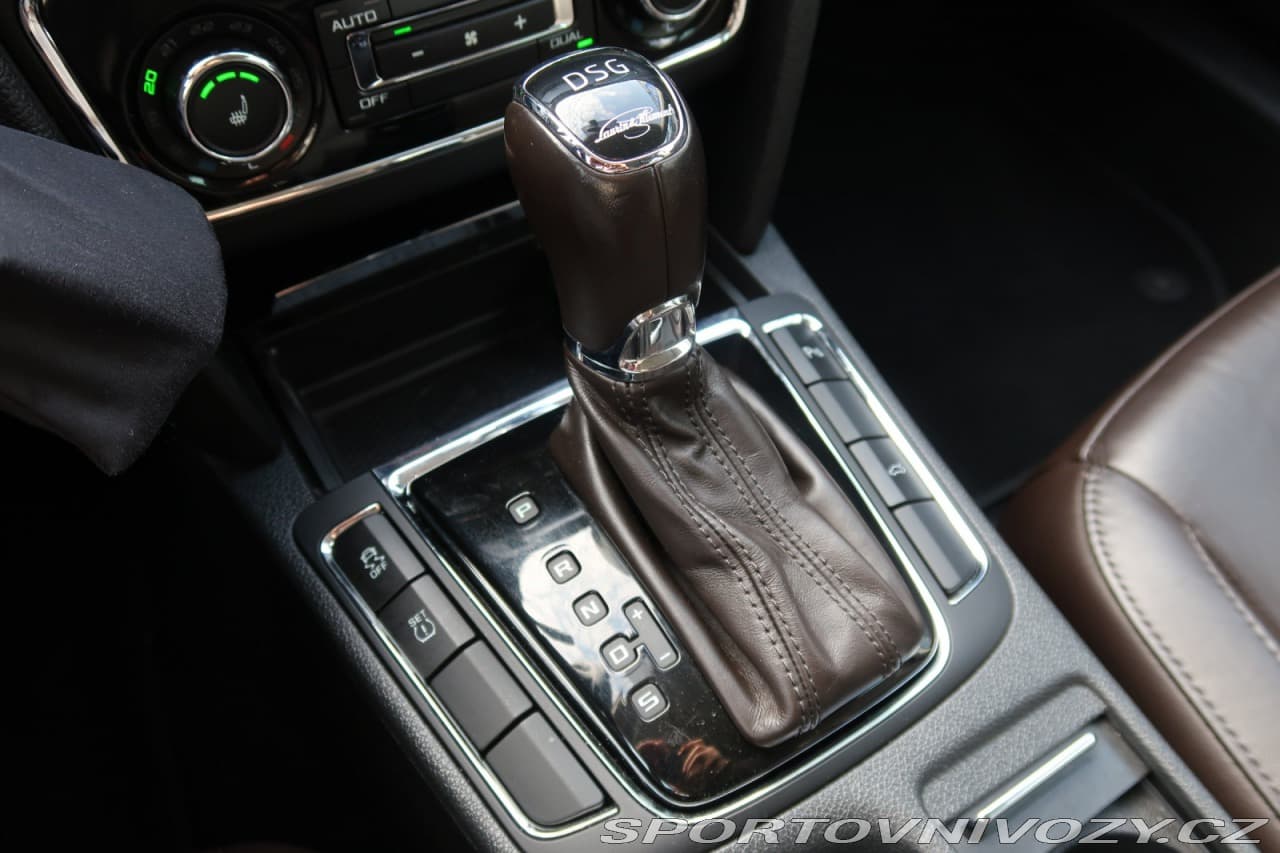 2014 Škoda Superb - 13