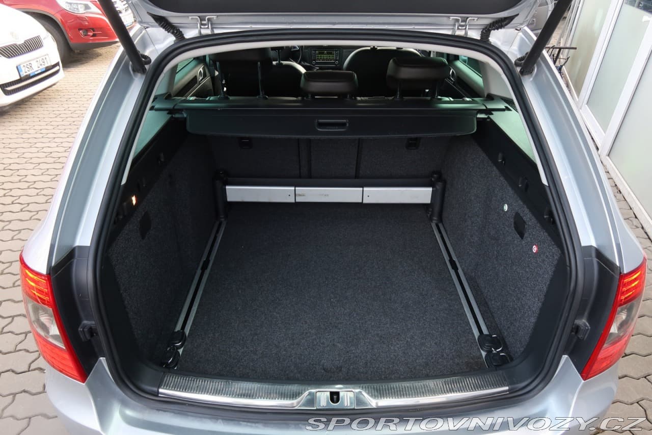 2014 Škoda Superb - 14