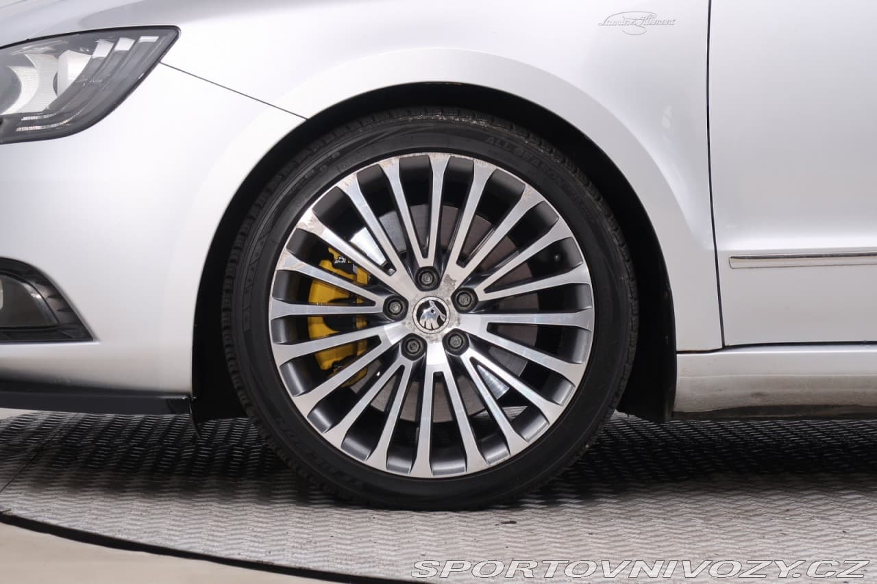 2014 Škoda Superb - 15