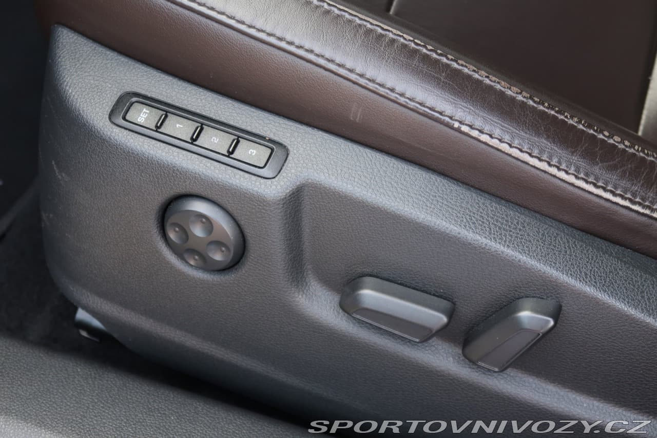 2014 Škoda Superb - 17