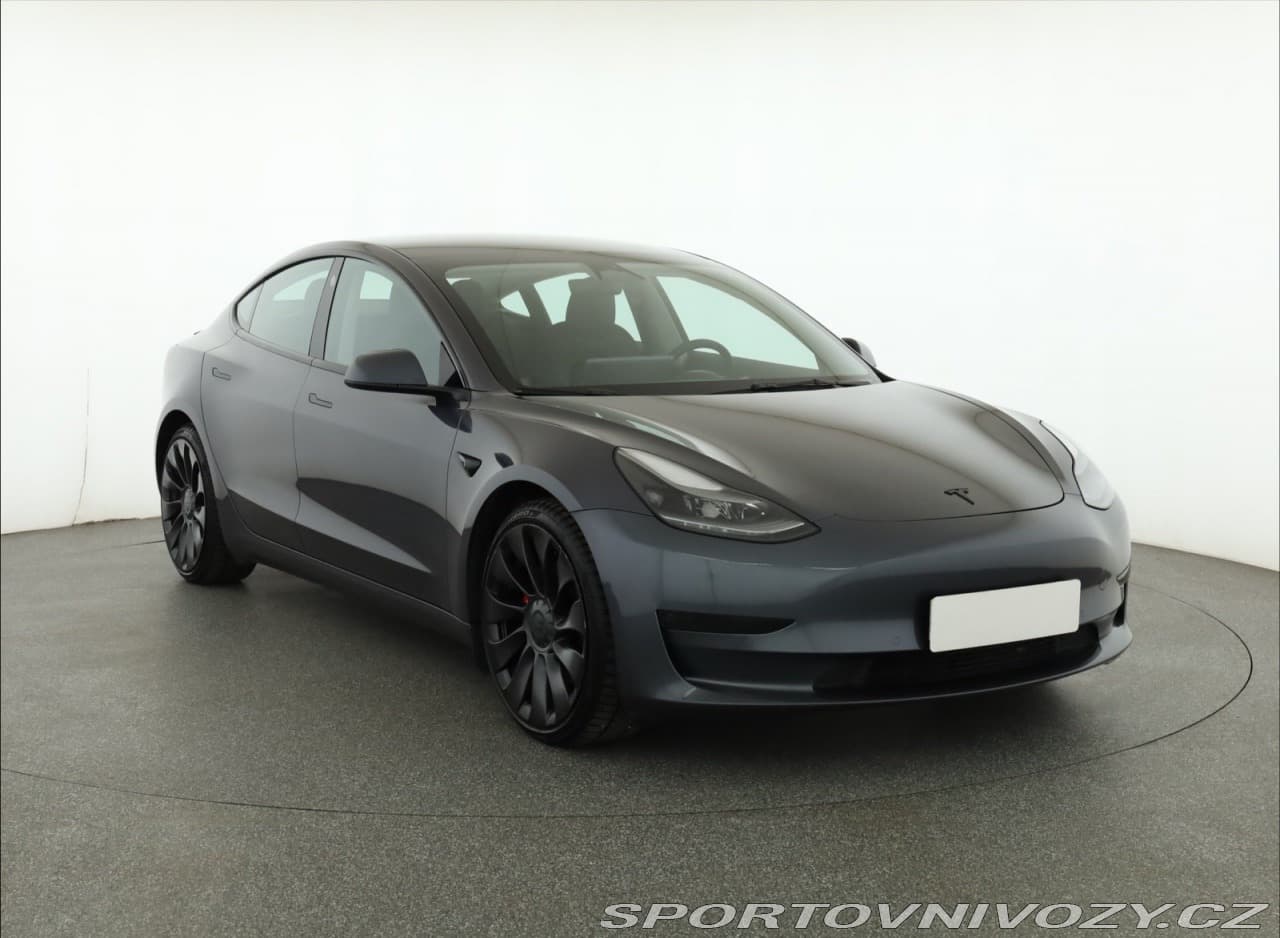 Tesla Model 3 Performance 82kWh