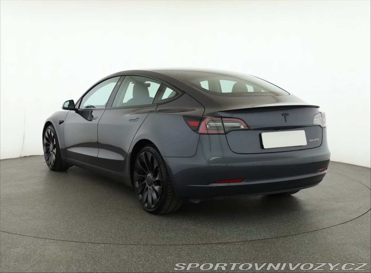 2021 Tesla Model 3 - 4