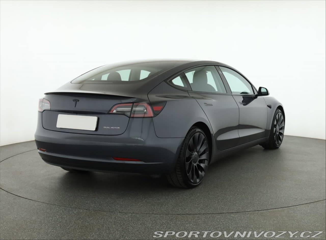 2021 Tesla Model 3 - 5