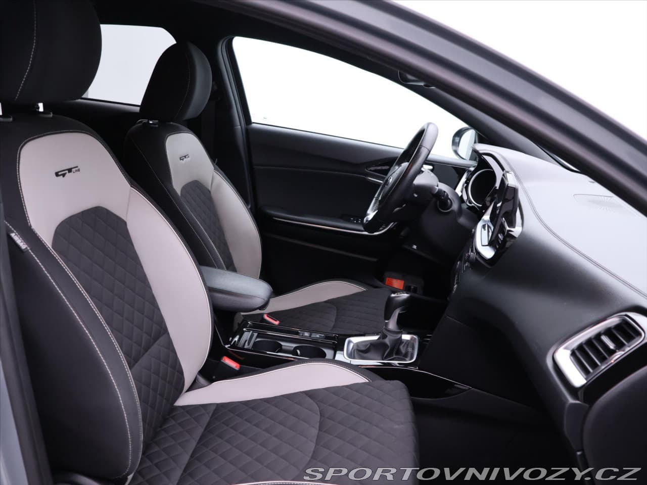 2019 Kia Proceed - 13