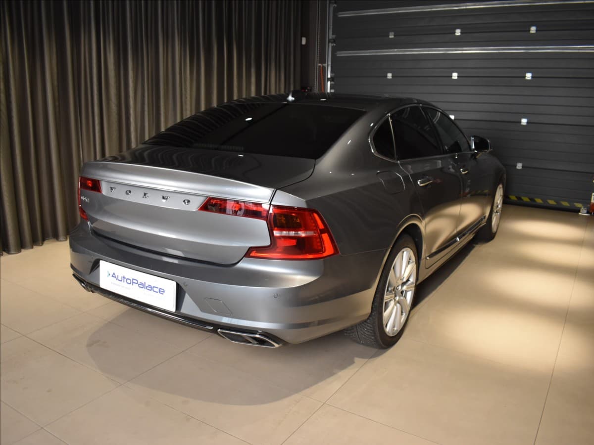 2020 Volvo S90 - 4