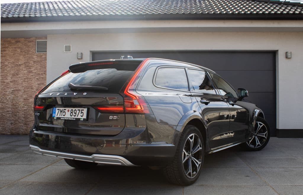 2022 Volvo V90 - 5